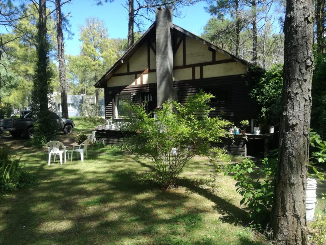 Cabana En Carilo Villa Luaran gambar